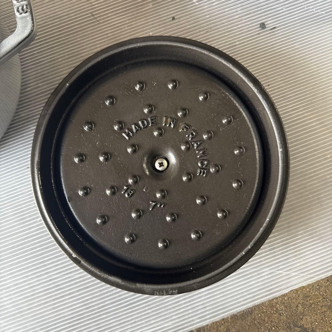 STAUB LA COCOTTE 鍋 18cm 現状品