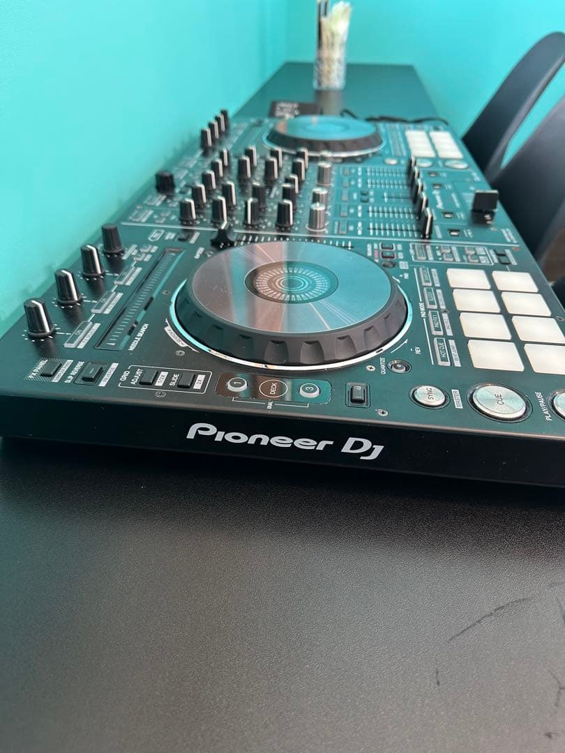 Pioneer DJ DDJ-RXコントローラー