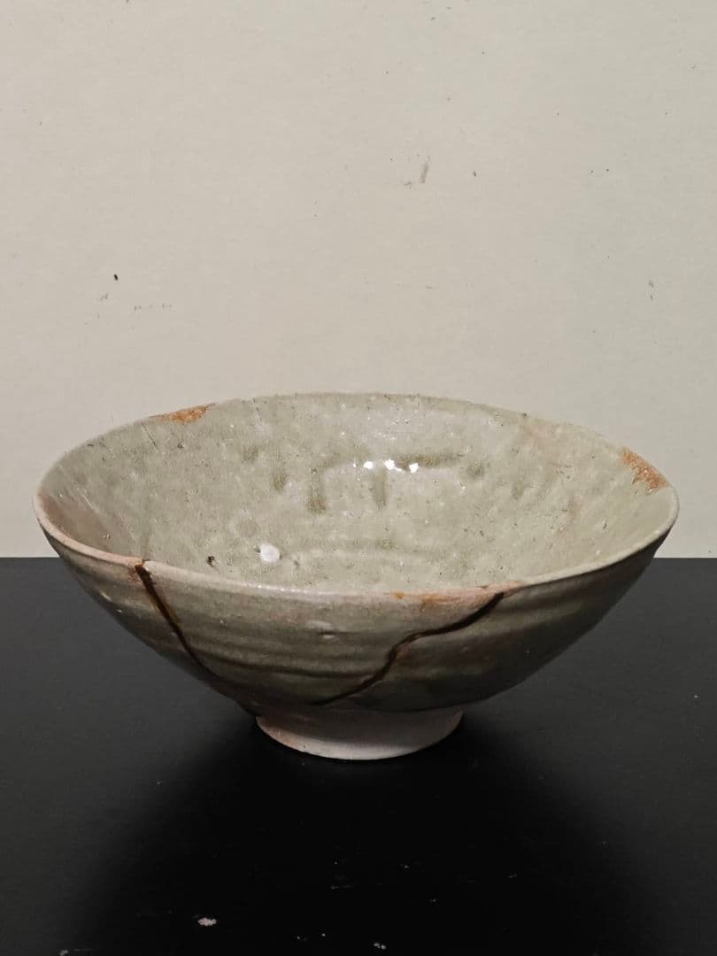 古瀬戸大降り茶碗　江戸時代