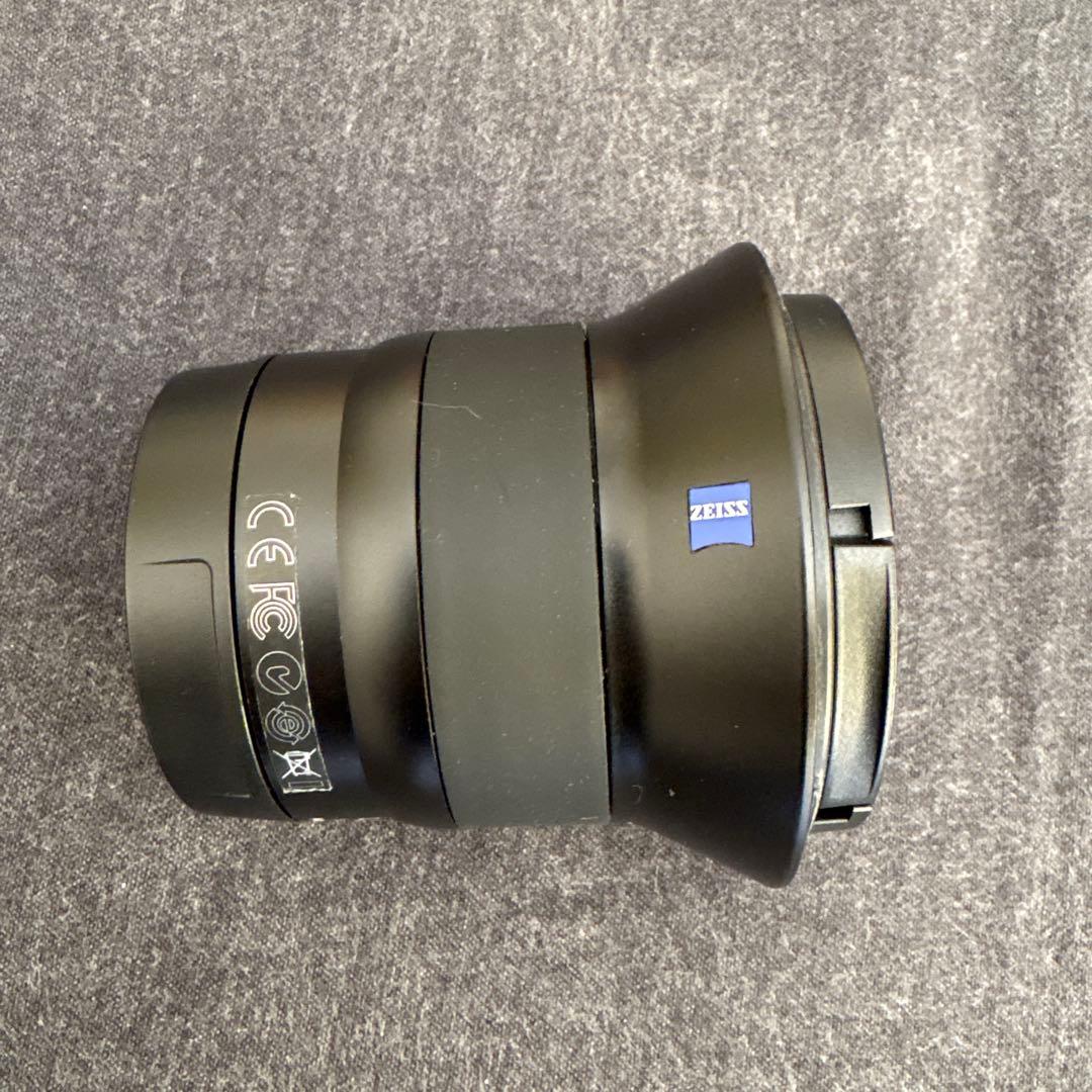 Carl Zeiss Touit 12mm F2.8 (ソニーEマウント)