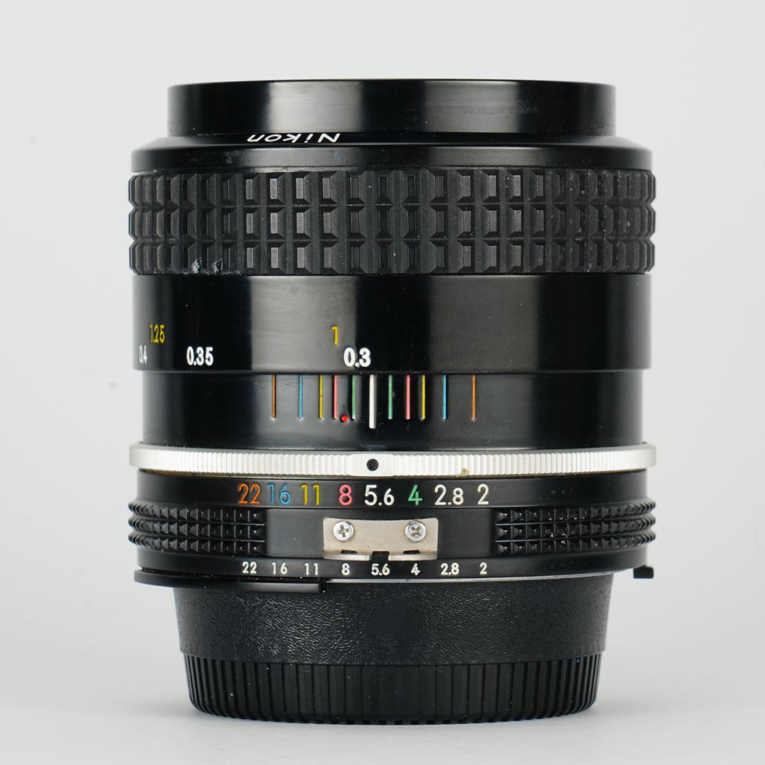 自然な光と空気感を残す Nikon Ai Nikkor 35mm F2 582