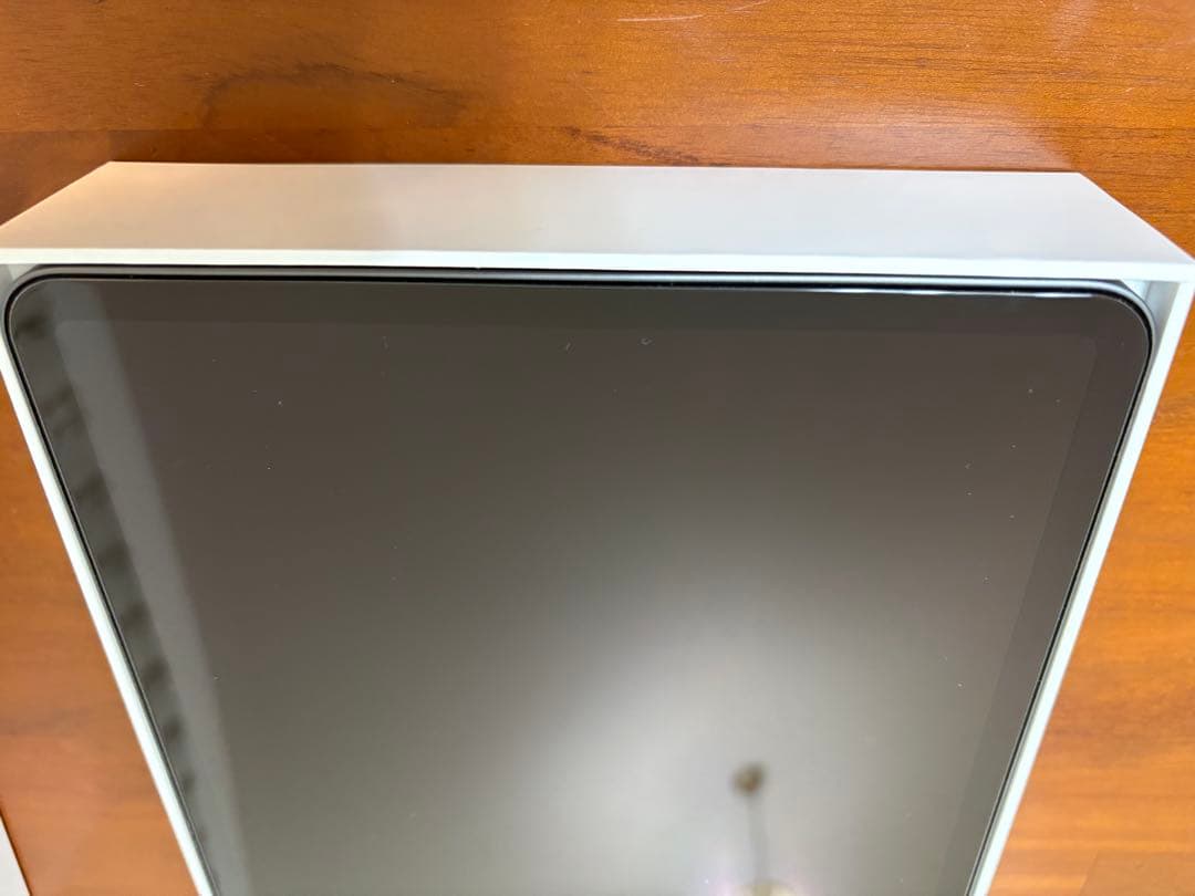 【美品】11インチ iPad Pro(第二世代) Wifiモデル