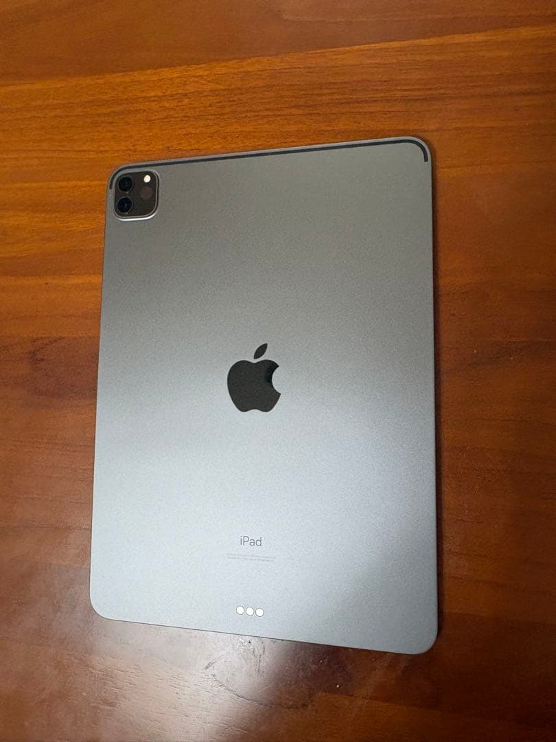 【美品】11インチ iPad Pro(第二世代) Wifiモデル