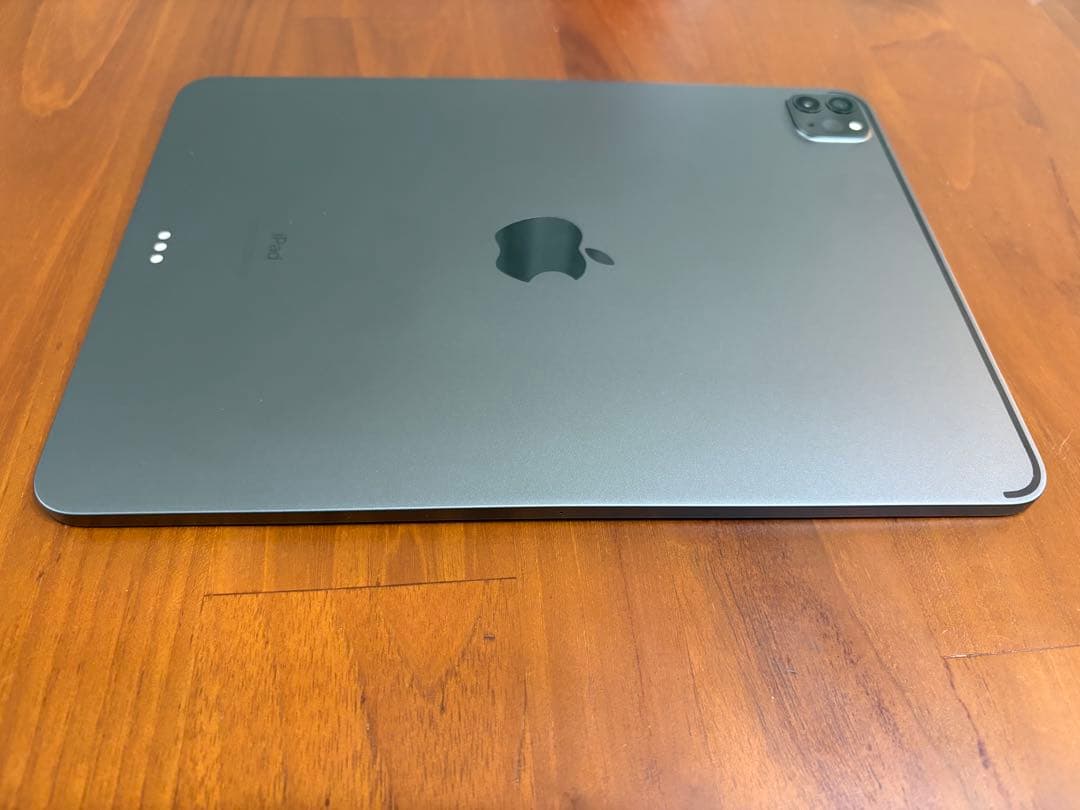 【美品】11インチ iPad Pro(第二世代) Wifiモデル