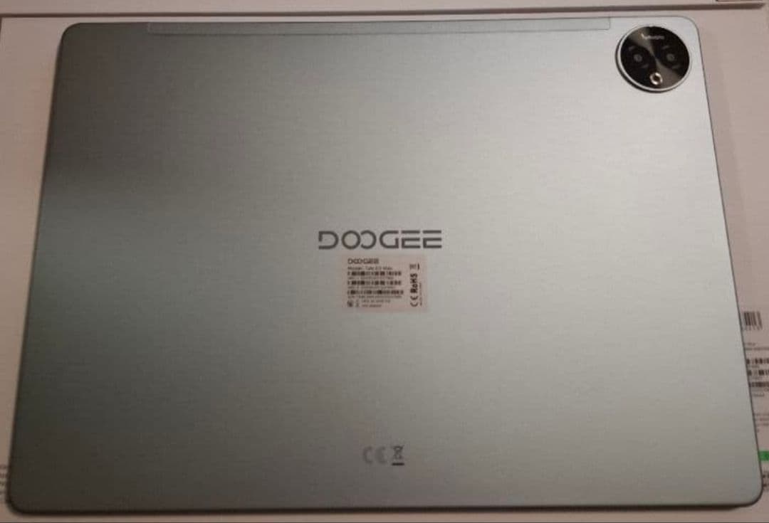DOOGEE Tab E3 Max 32GB・256GB 14インチ 大画面