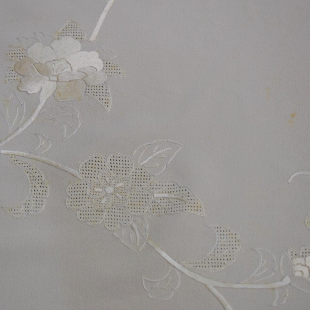 M02-1 新品保管品 正絹 中国汕頭刺繍 白生地 付下げ 着尺反物 唐花