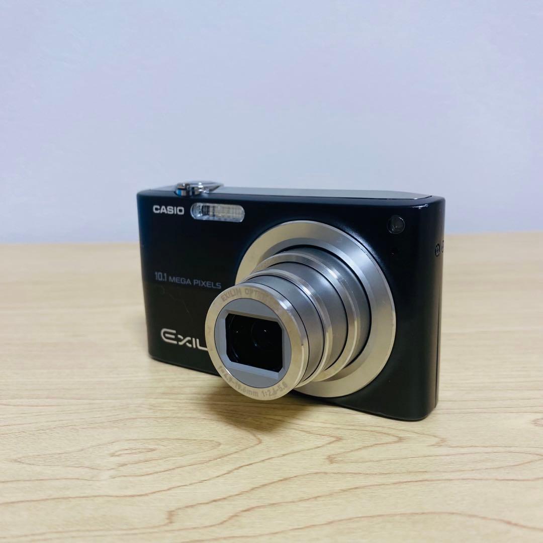 CASIO カシオ　EXILIM EX-Z200コンデジ デジカメ
