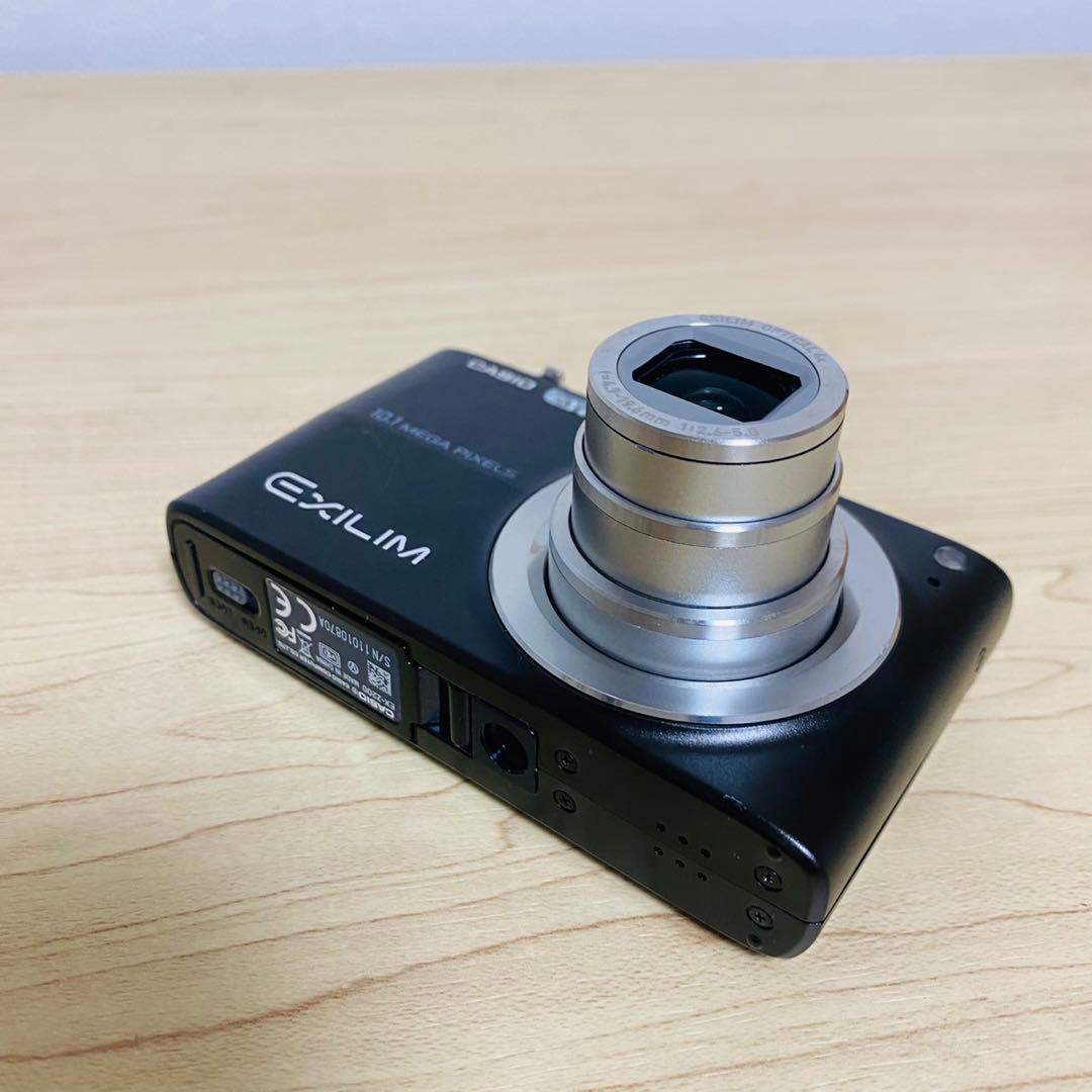 CASIO カシオ　EXILIM EX-Z200コンデジ デジカメ