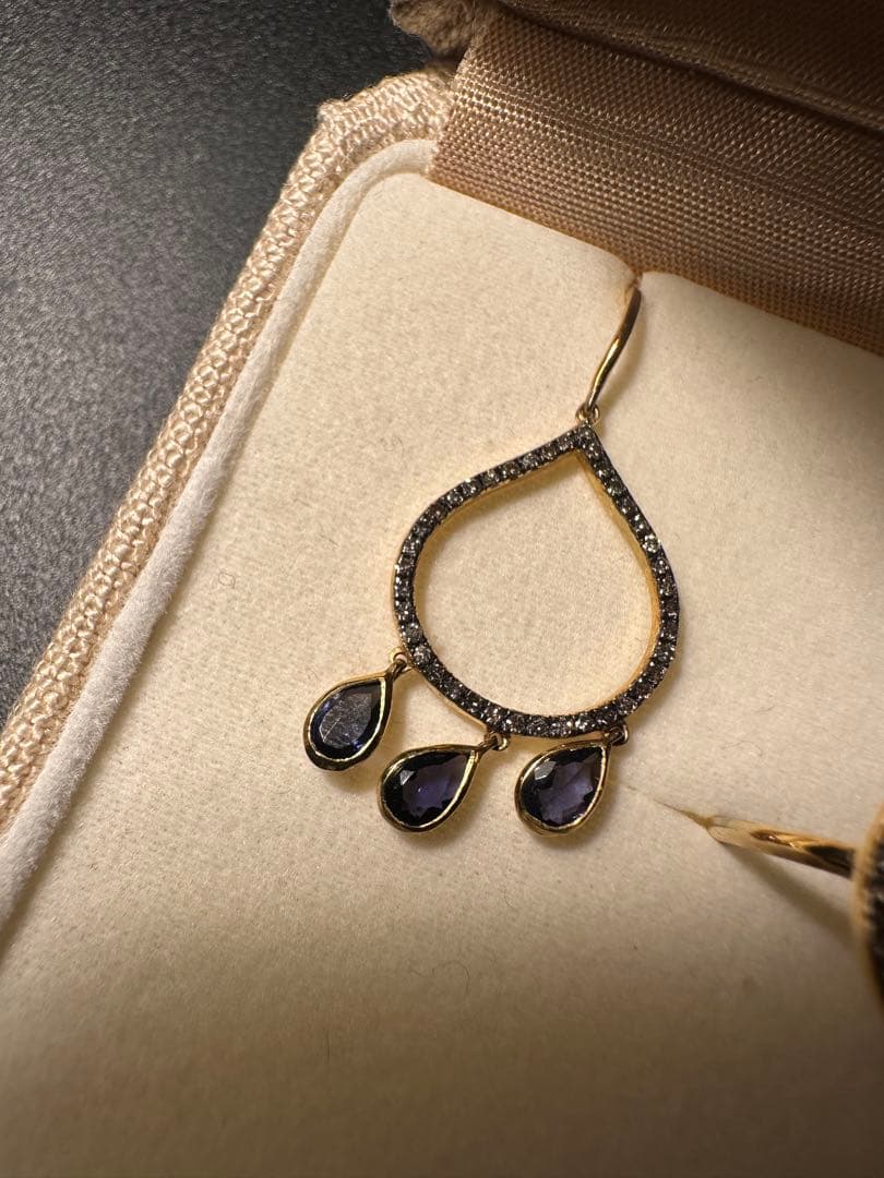 新品　ARTIDA OUD lotus ペタルダイヤモンド　片耳ピアス