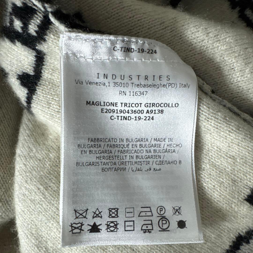 【人気】MONCLER ブラック ニットセーター ロゴ入り　黒　mサイズ