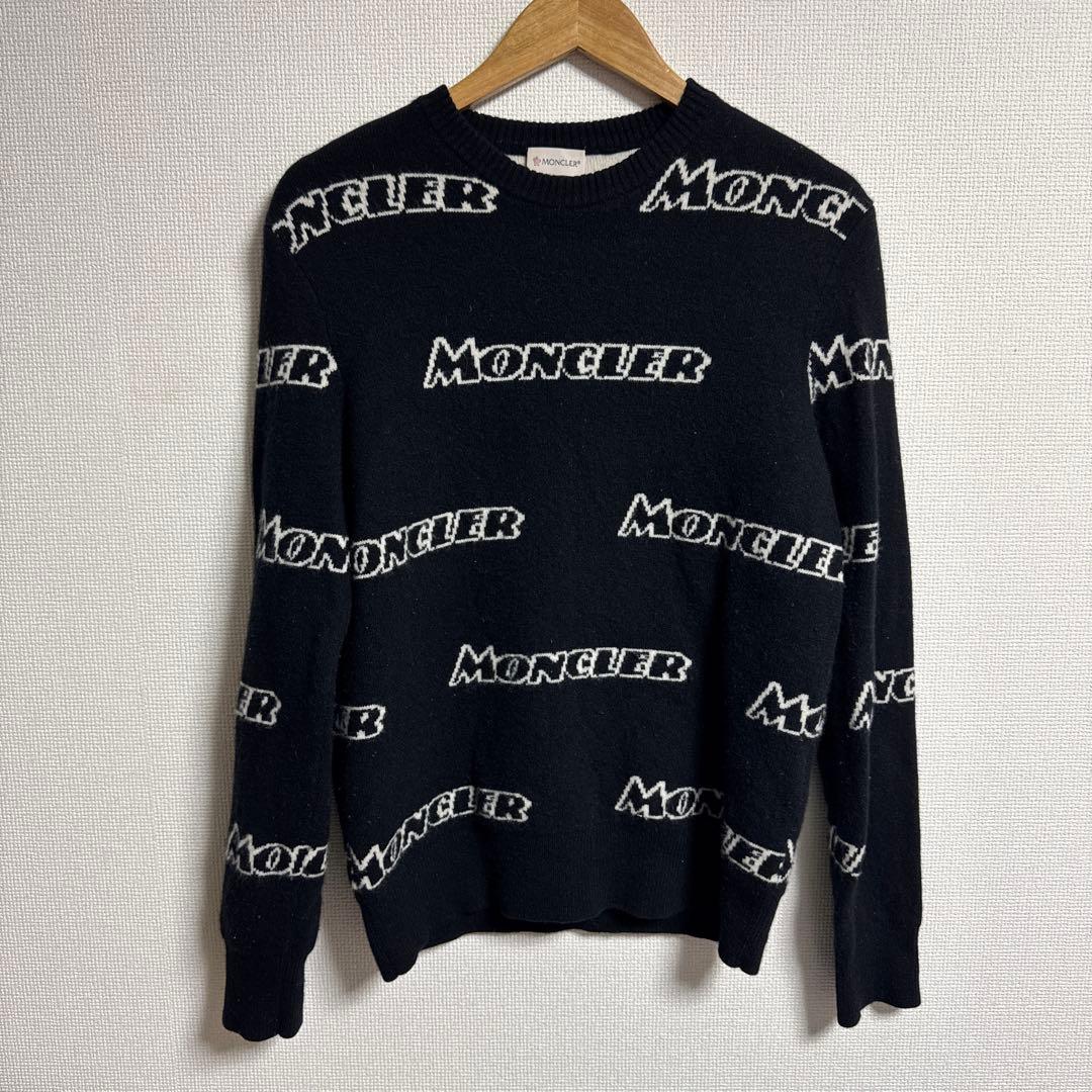 【人気】MONCLER ブラック ニットセーター ロゴ入り　黒　mサイズ