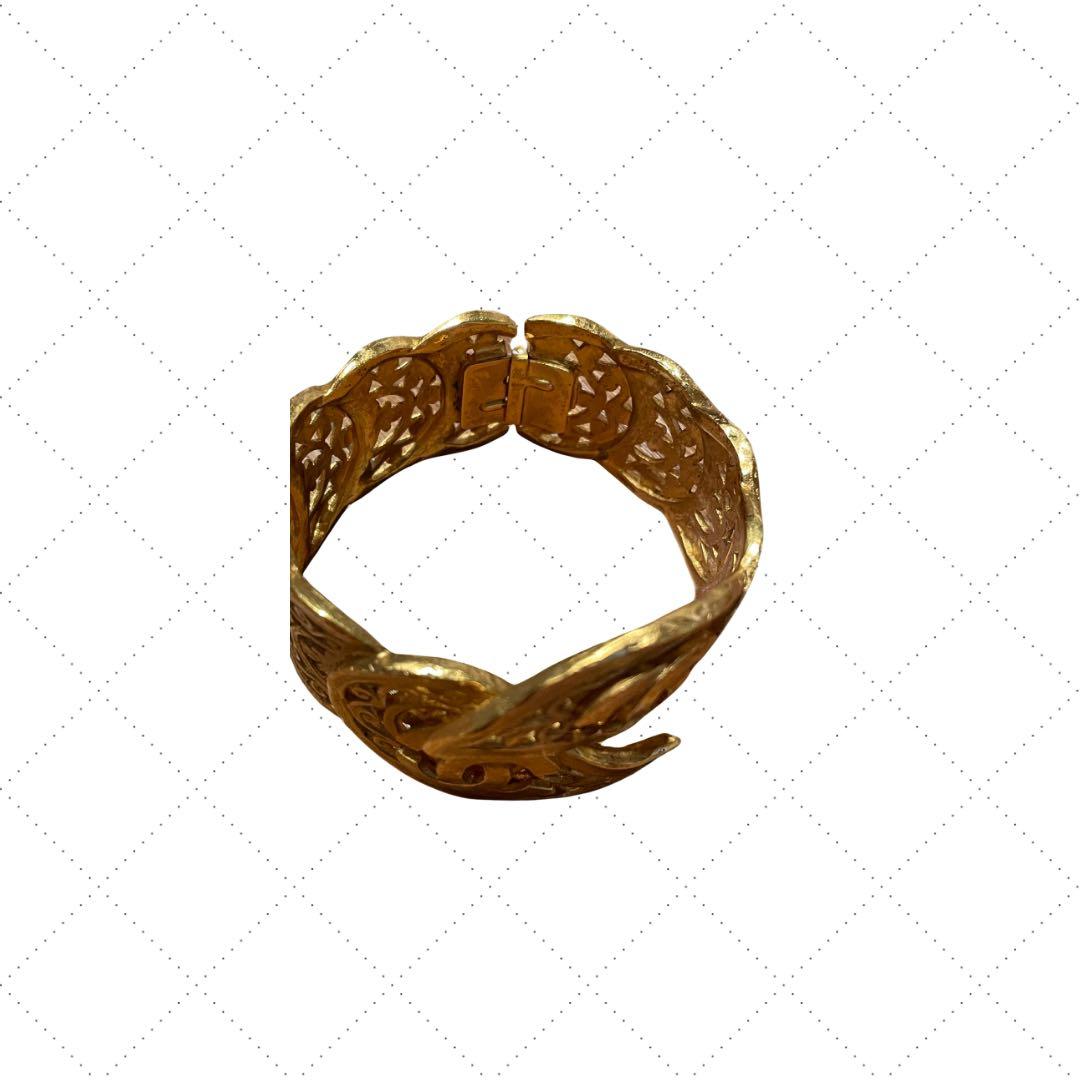 シャネル　ヴィンテージ　バングル