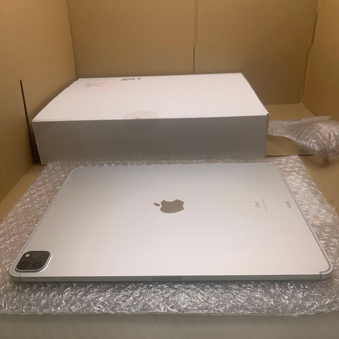 整備済み品　Apple iPad Pro 12.9インチ (第４世代)