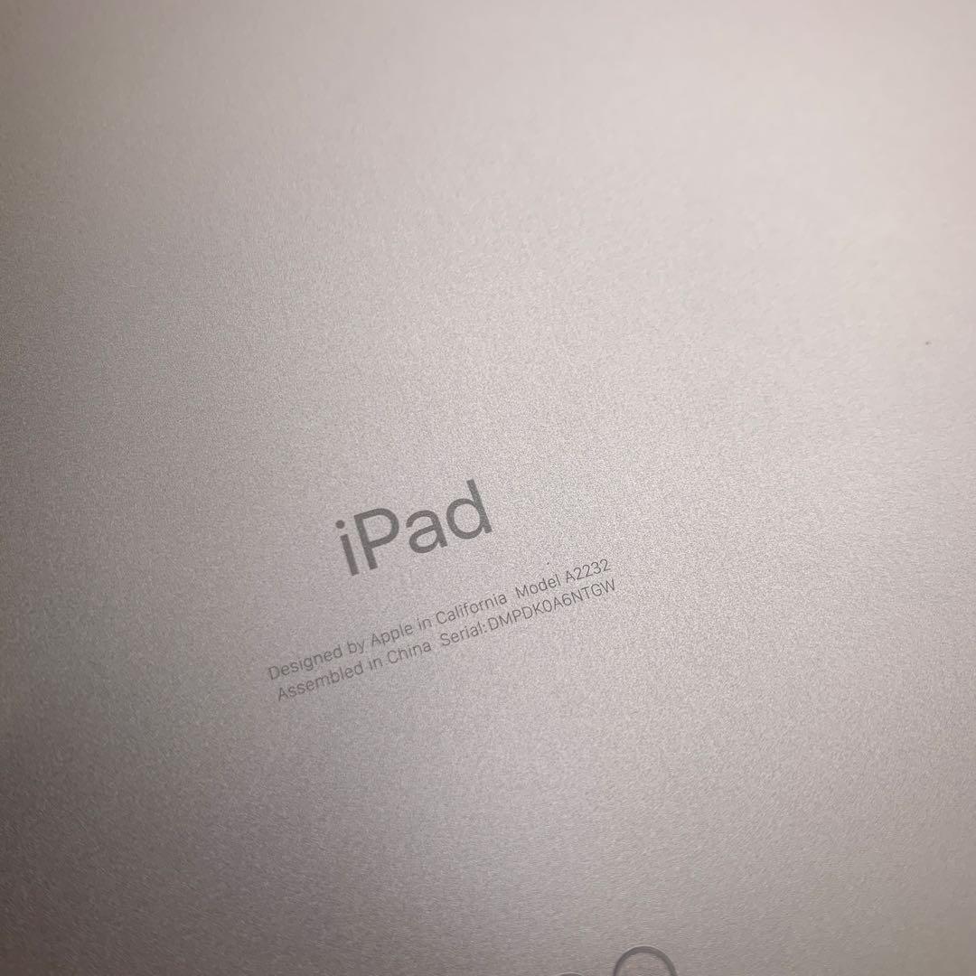 整備済み品　Apple iPad Pro 12.9インチ (第４世代)