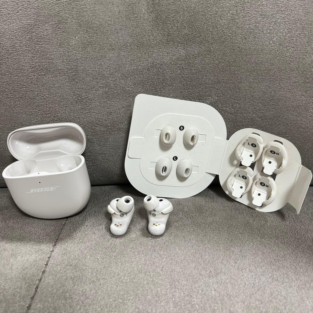 Bose QuietComfort® Earbuds II ホワイト　ケース付き