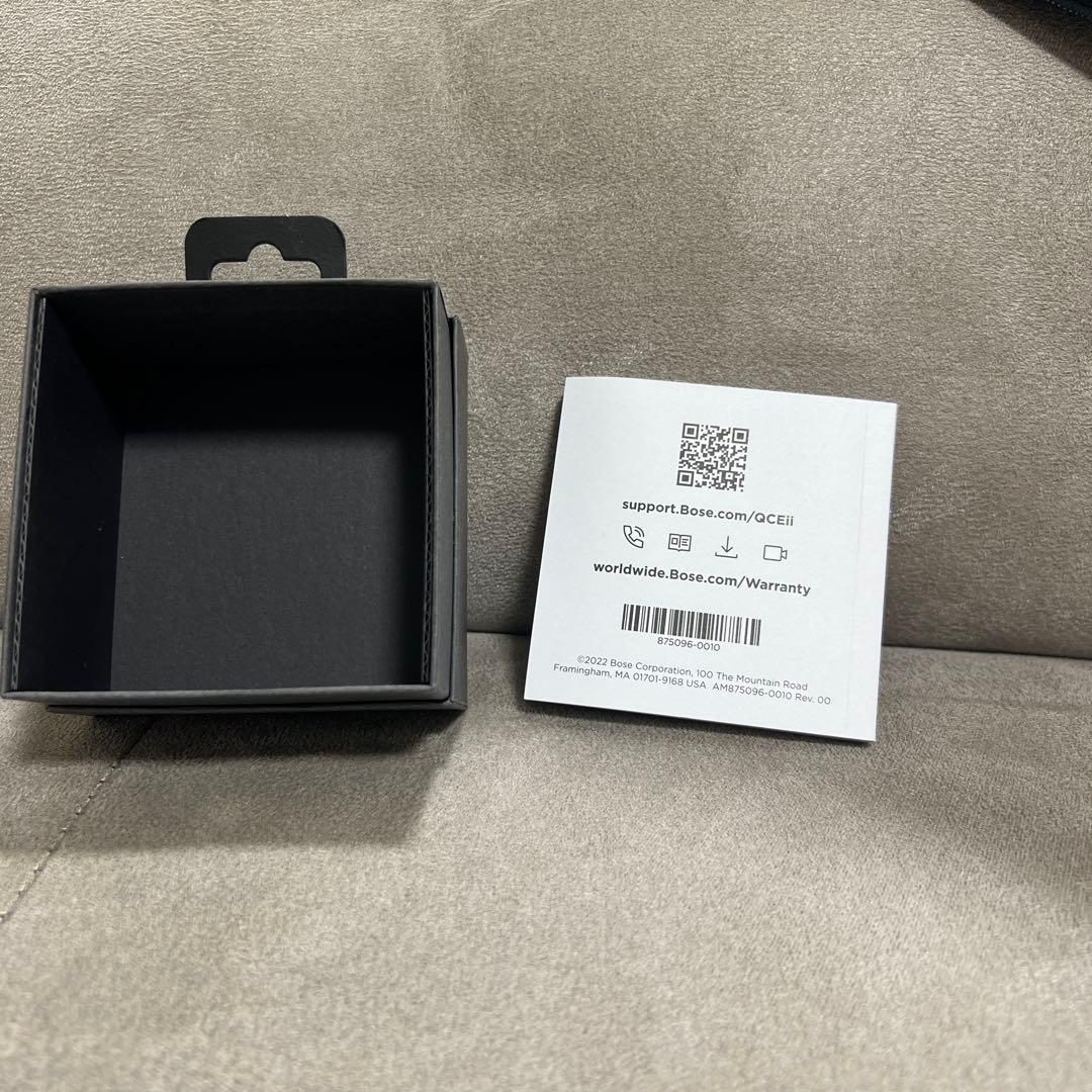 Bose QuietComfort® Earbuds II ホワイト　ケース付き