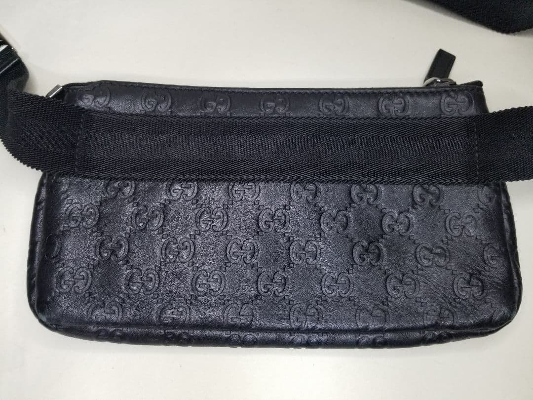 グッチ ブラウン グッチッシマ ベルトバッグ ブラック