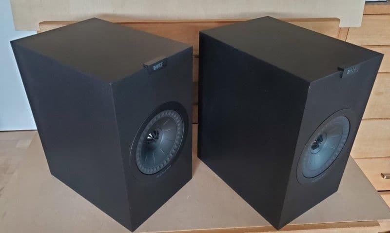 KEF Q350 スピーカー ペア (元箱とサランネット フロント グリル付き)