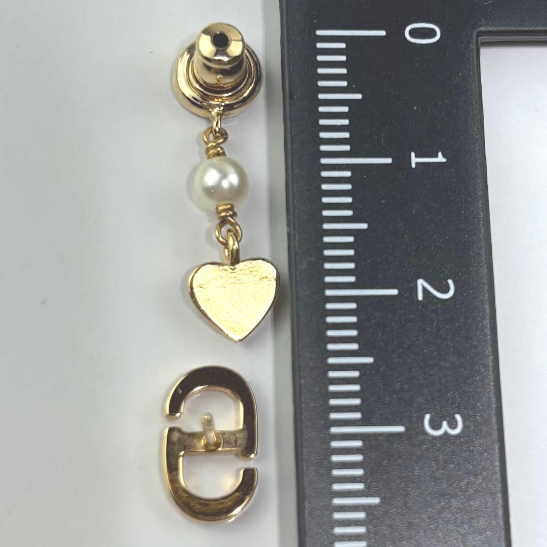 片耳✨美品Christian Dior ディオール　ラインストーン ロゴ ピアス