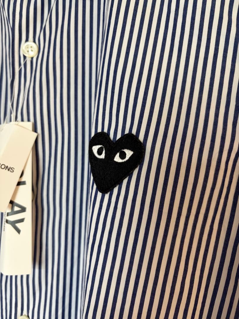 新品未使用⭐︎コムデギャルソン⭐︎プレイ シャツ ネイビーL