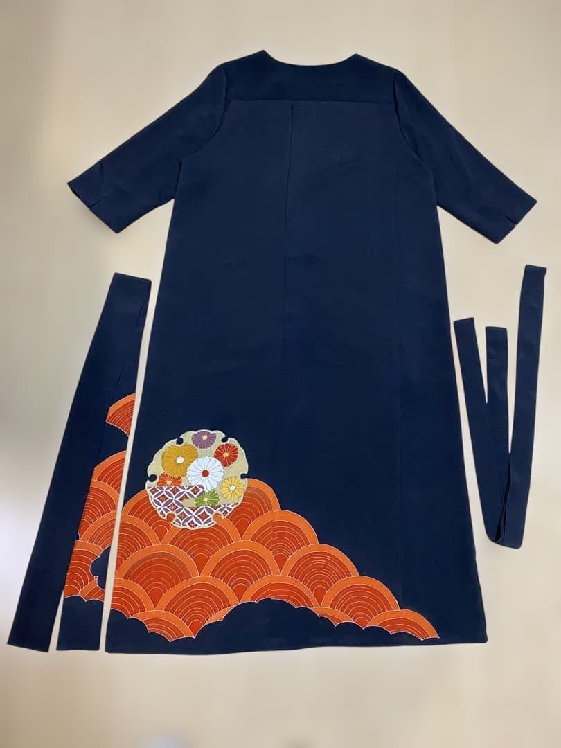 《LL 125cm》黒留袖リメイク ヨーク切り替え 七分袖 ワンピース