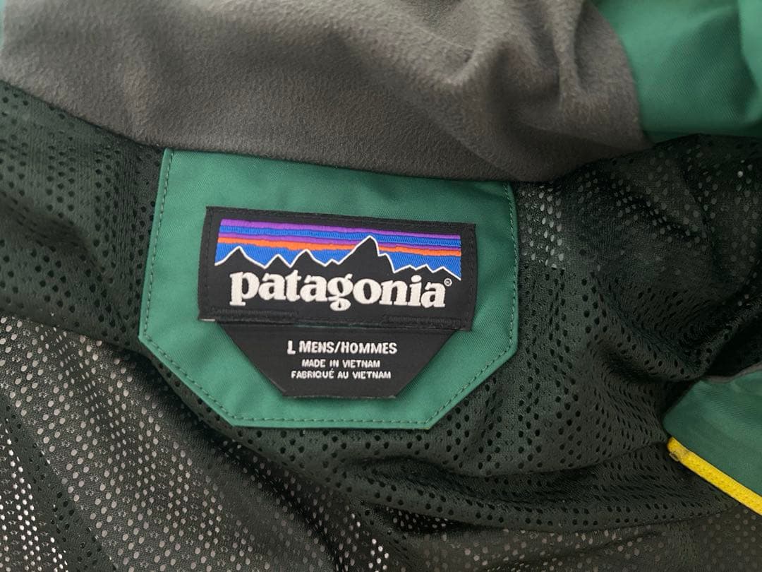 【最終値下げ】patagonia スキーウェア メンズ ダークグリーン/ブラック