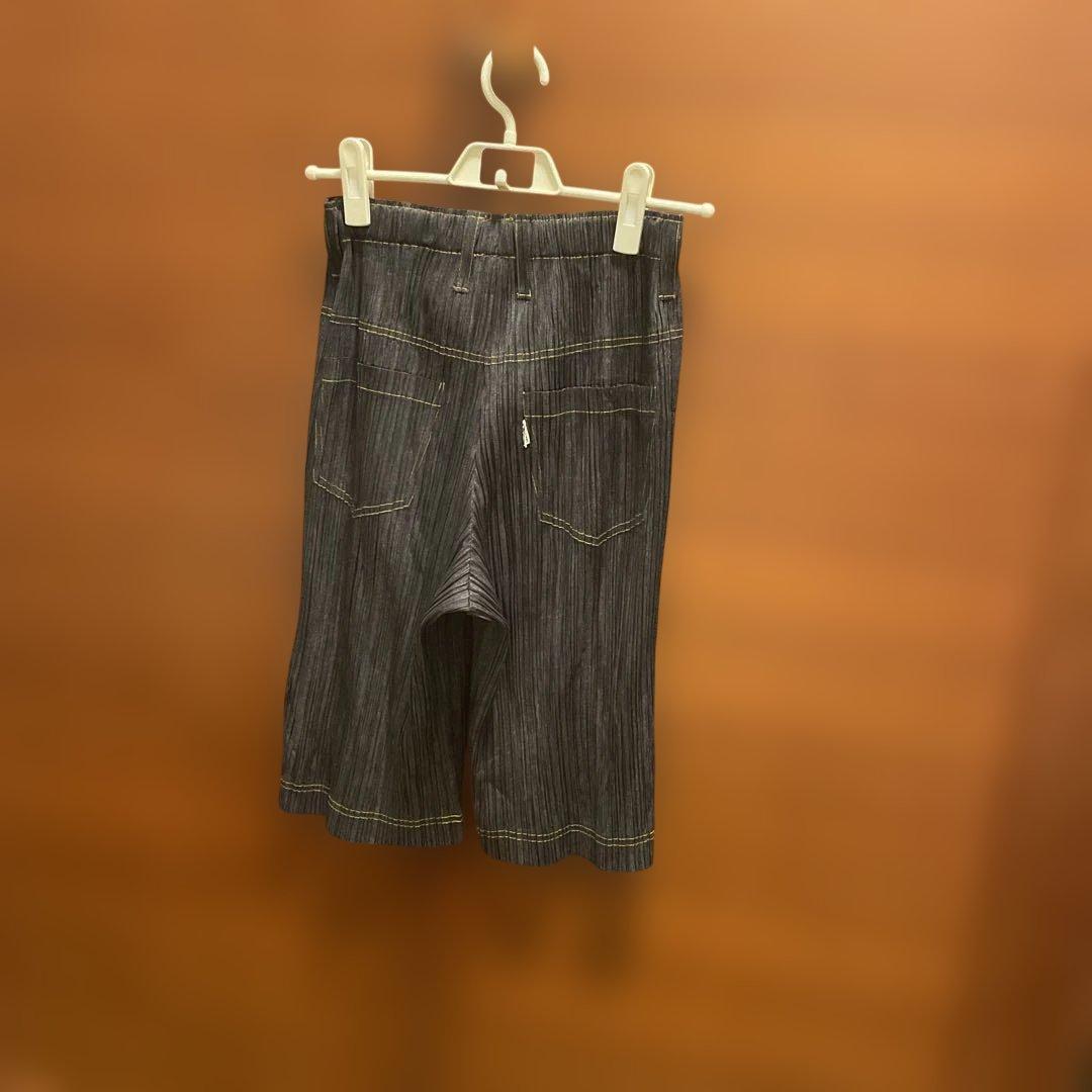 プリーツプリーズ　ショートパンツ　デニム転写