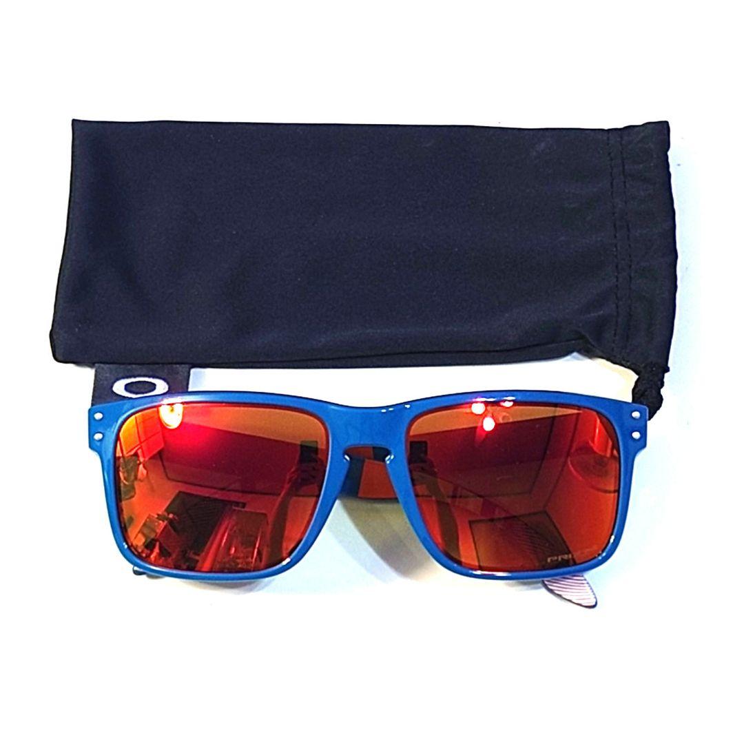Oakley Holbrook サングラス 青/赤 ケース付き