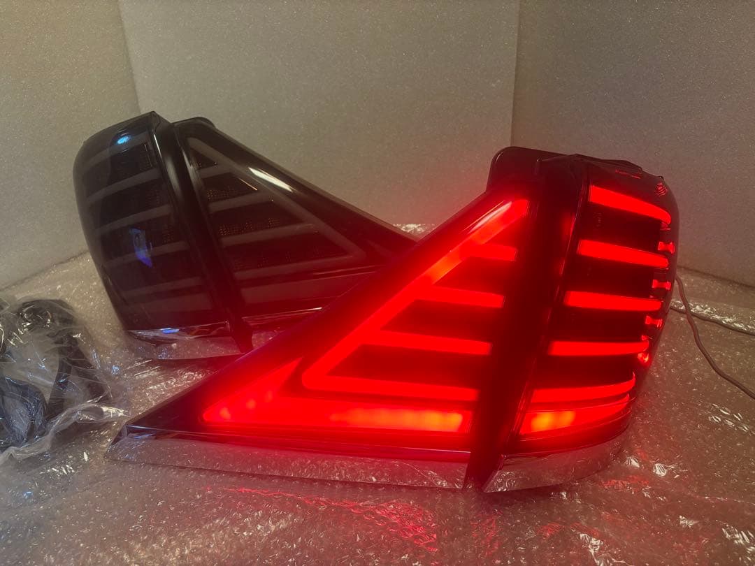 ★美品★ヴァレンティ テールランプ valenti REVO ヴェルファイア★