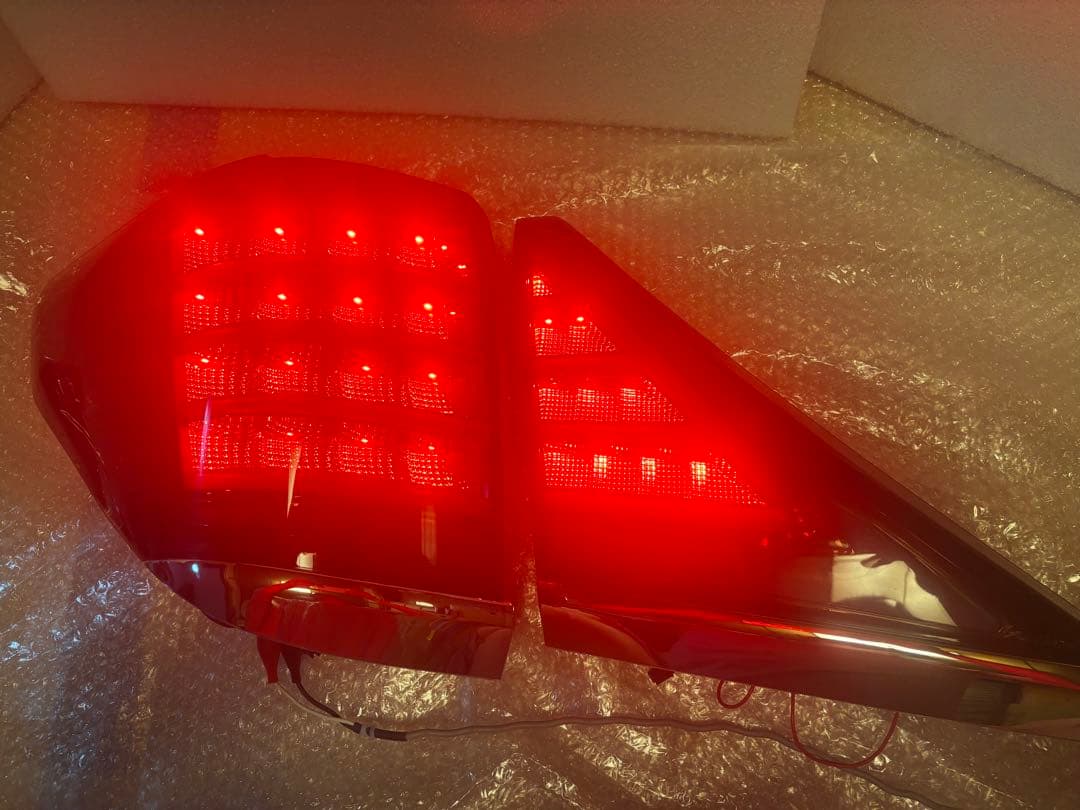 ★美品★ヴァレンティ テールランプ valenti REVO ヴェルファイア★