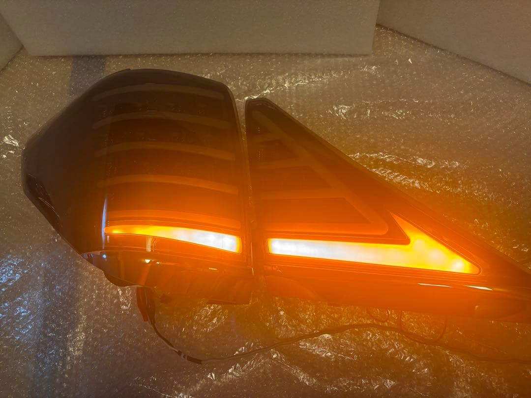 ★美品★ヴァレンティ テールランプ valenti REVO ヴェルファイア★