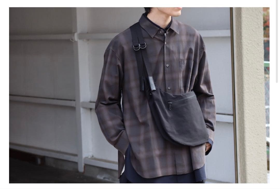 yorozu(ヨロズ) 変形Wタスキショルダー