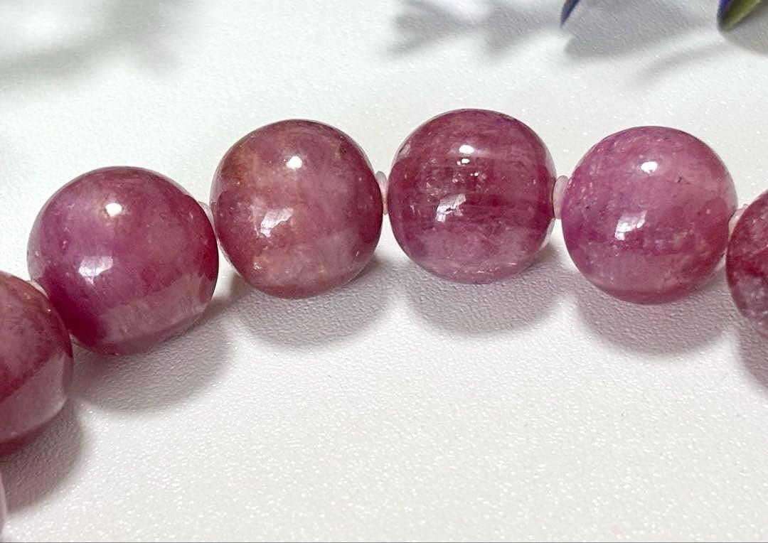 再販不可　究極品質　世界四大宝石　幻のグリーンランド産　マゼンタオールドルビー