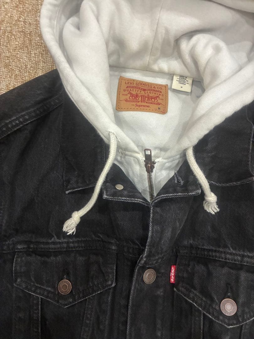 LEVIS × SUPREME フード付きブラックデニムジャケット
