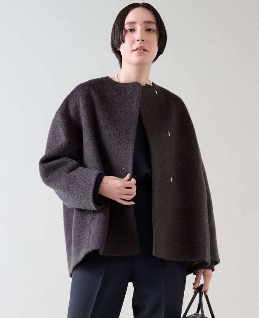 新品未使用　マルティニーク　定番　ノーカラーコート シャギー　グレー