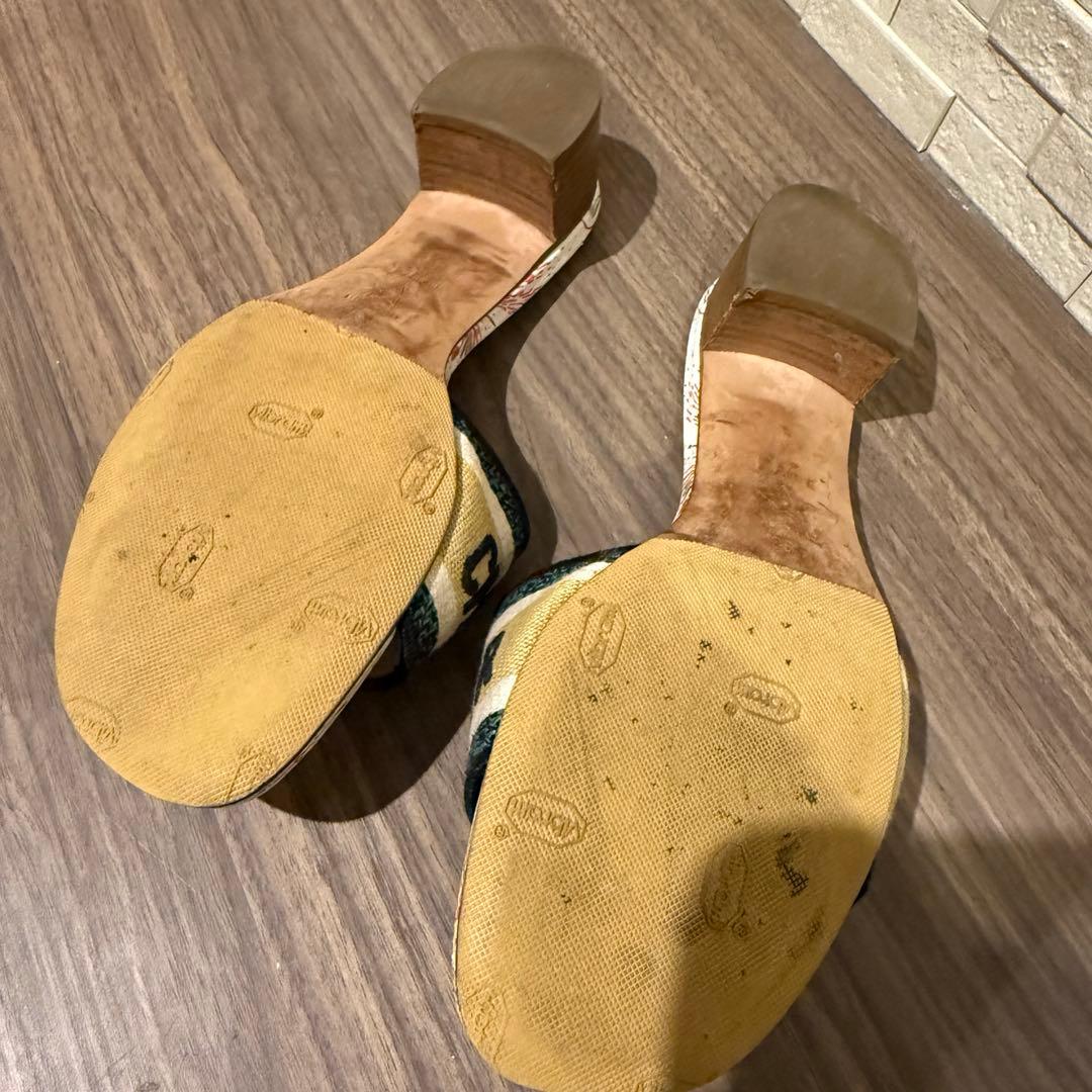 Christian Dior ロゴ入りサンダル