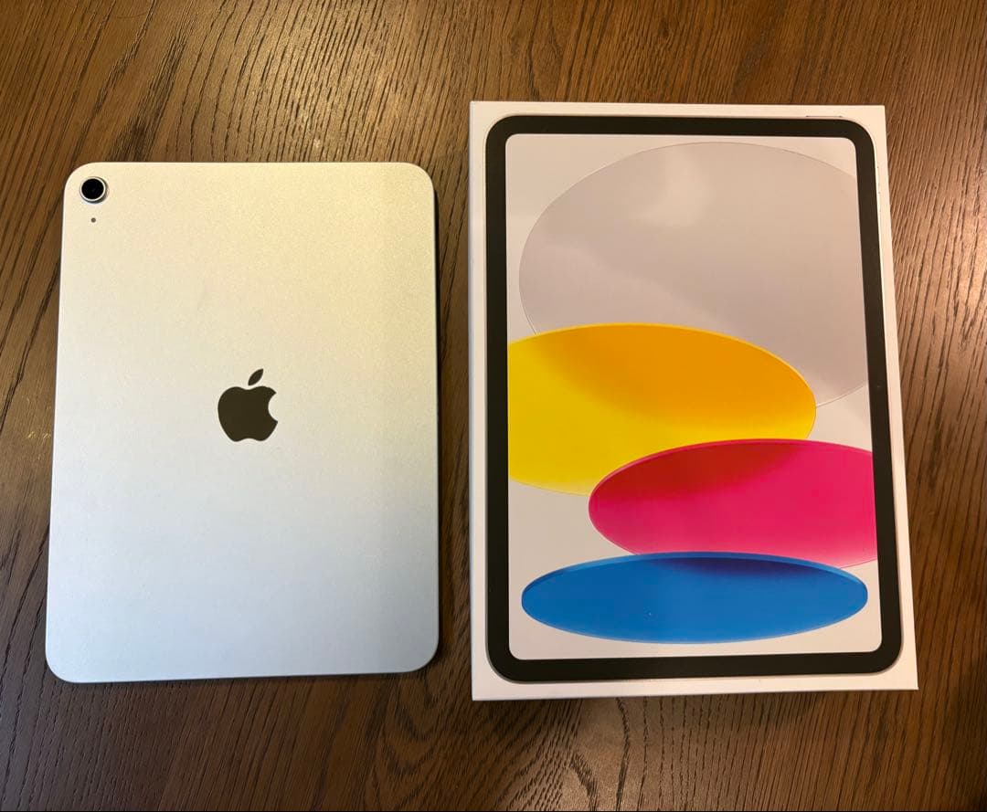 iPad A16 Wi-Fi 128GB シルバー　AppleCareあり