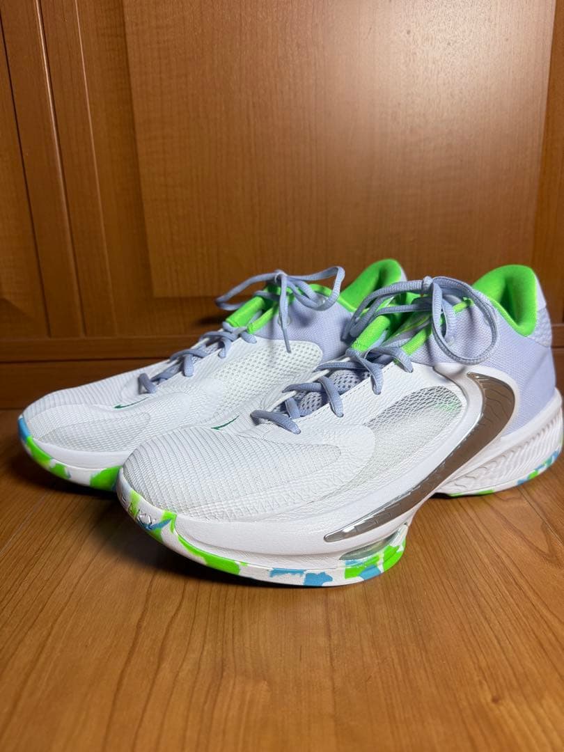 NIKEヤニスズームフリーク4 28センチ