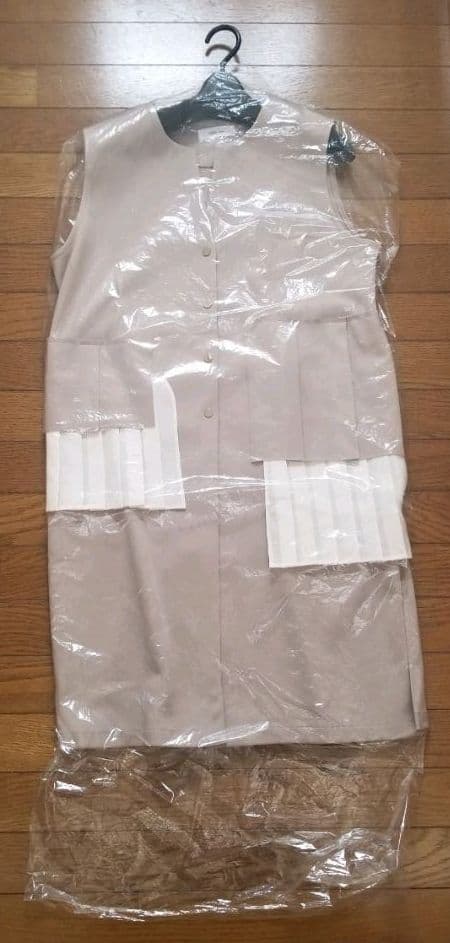 新品 エイミーロウ ランダムプリーツジレ ベージュ