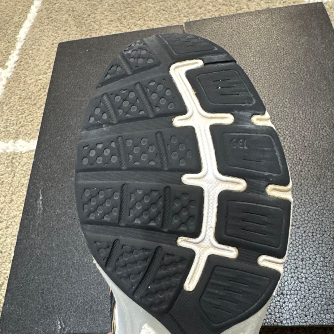 アシックス ゴールドステージトレーニングシューズ ホワイト/ネイビー/レッド