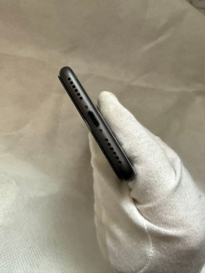 iPhone8 64GB ブラック