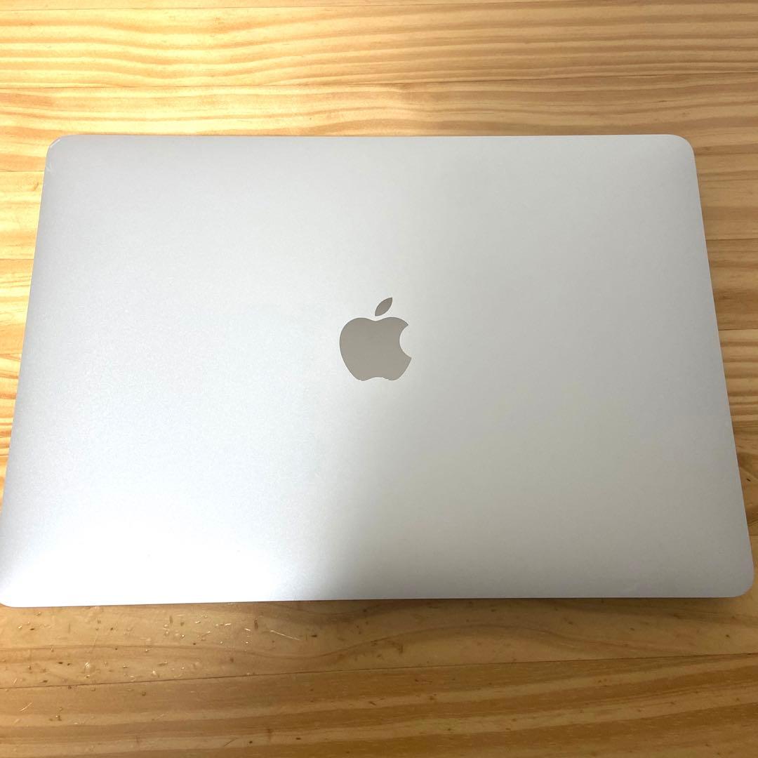MacBook本体 M1 MacBookAir 8GB 256GB
