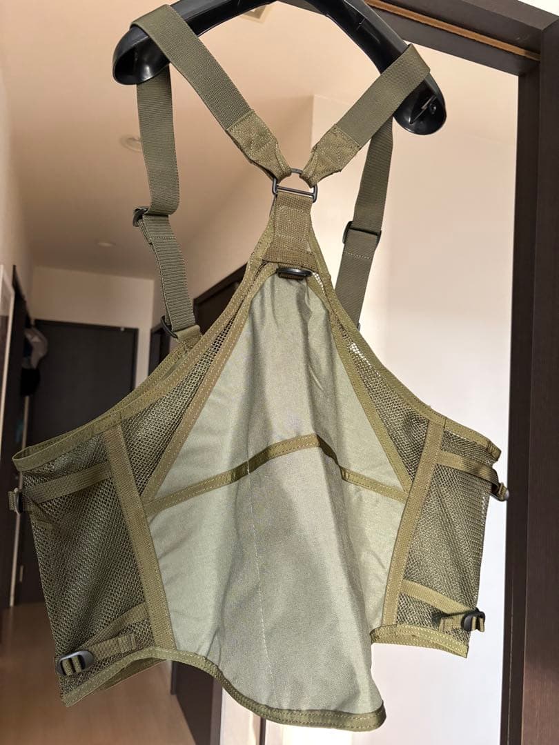 新品ブリーフィングツールベスト 定価31900円セージグリーン最終価格