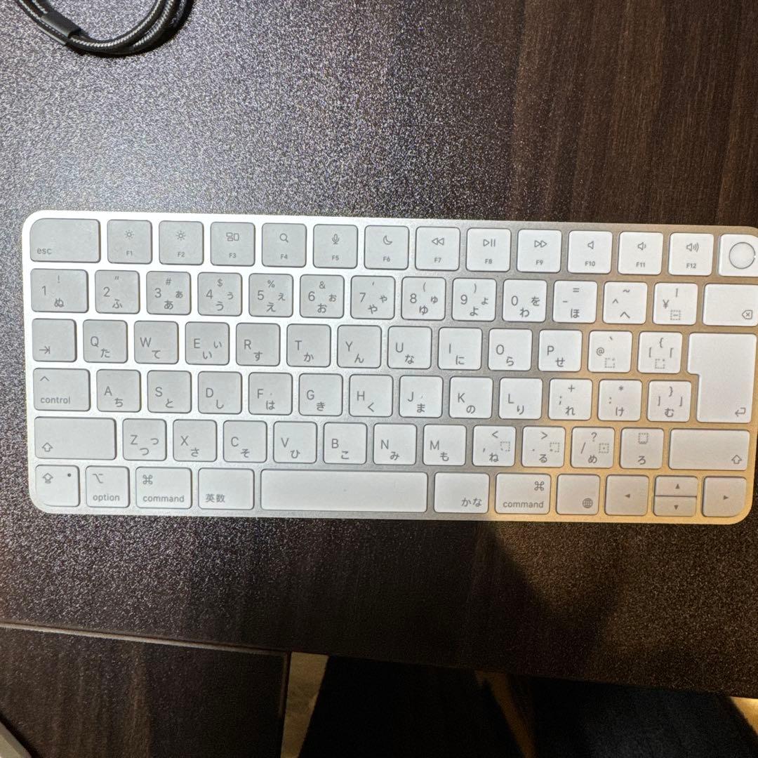 IMac（ブルー）M4 メモリ16GB/SSD256GB 24インチ