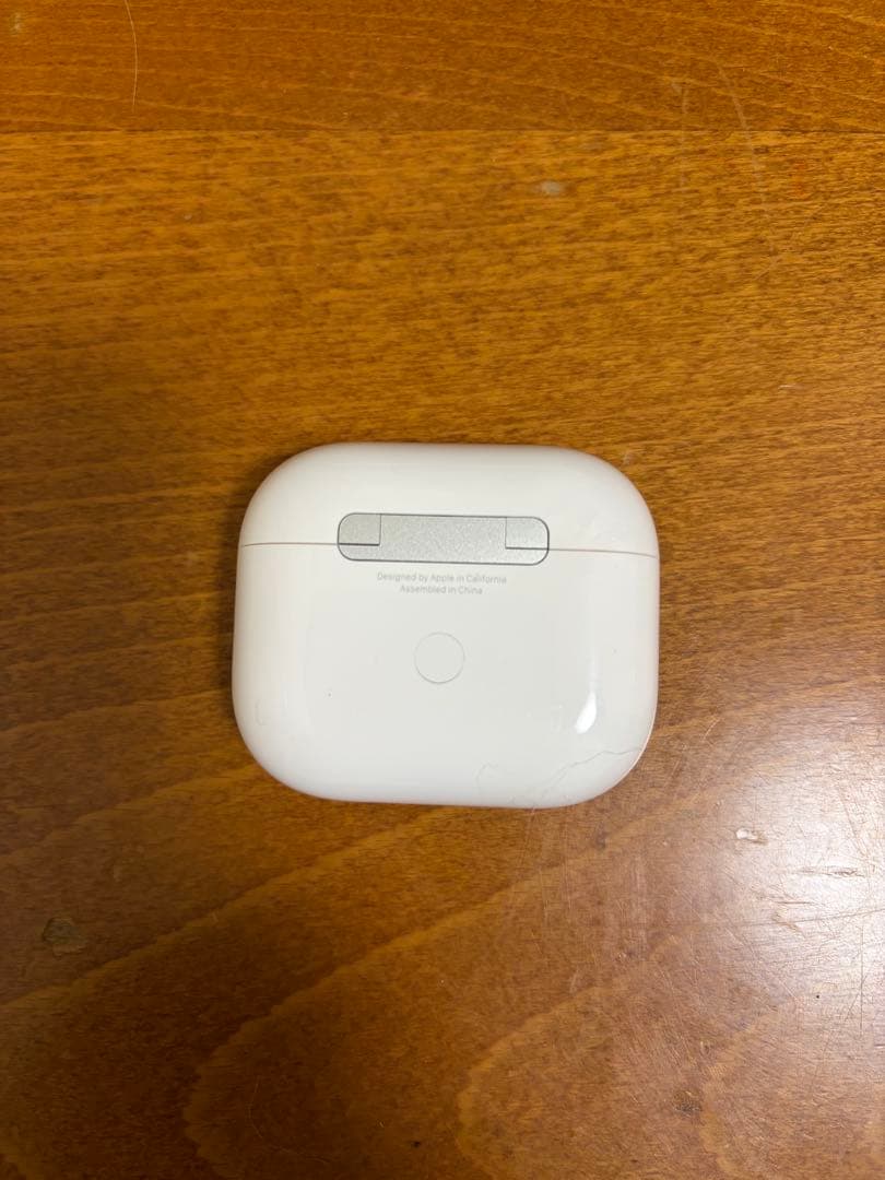 Apple AirPods3＋MOMADレザーケース付き