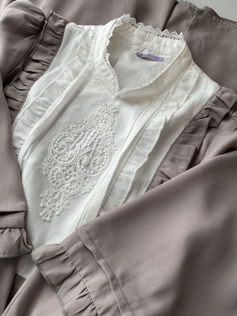 axes femme kawaii アンティークドールワンピース　グレー