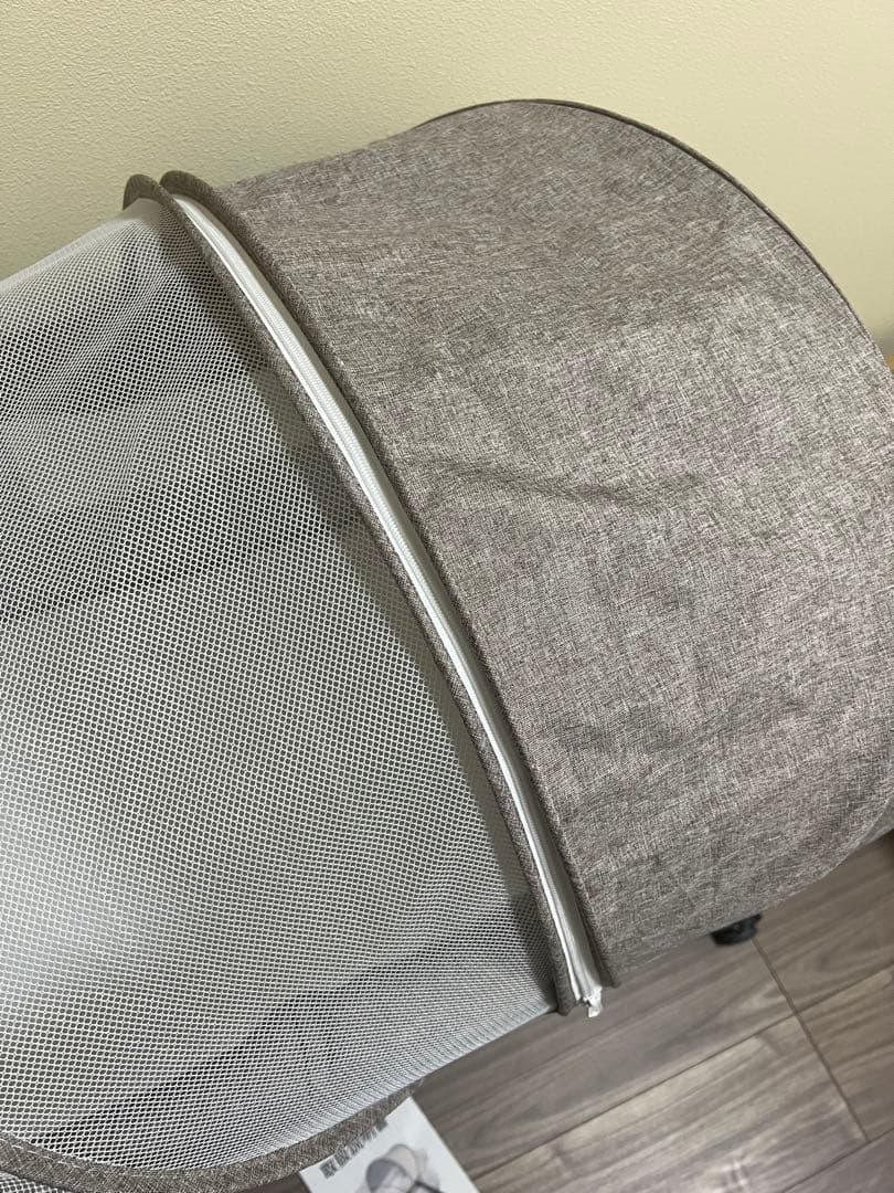 コンパクト折りたたみベビーベッド　美品