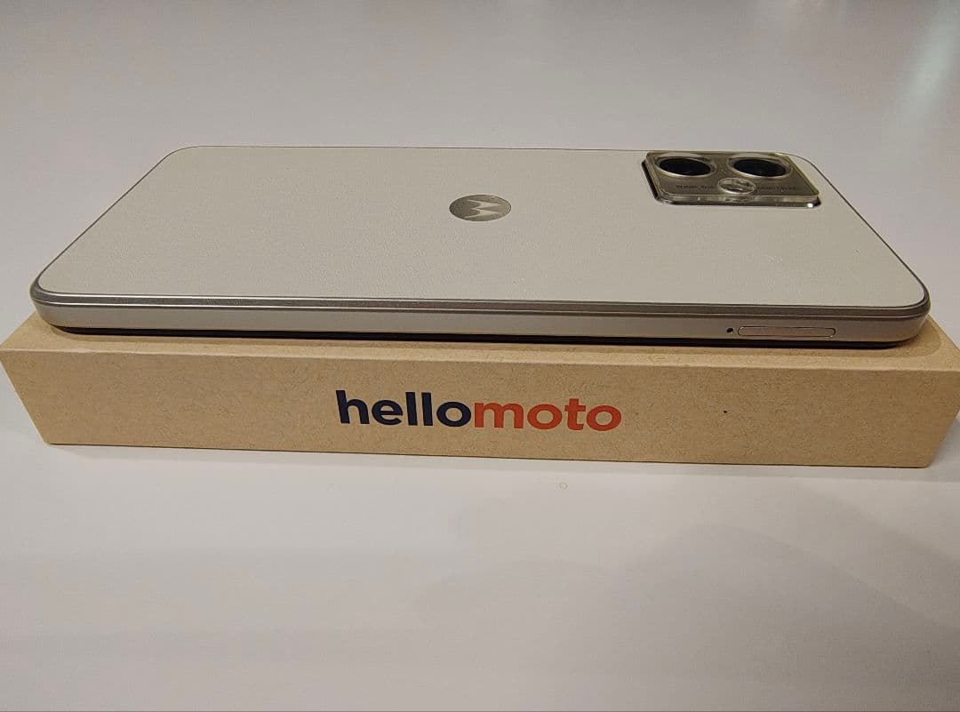 moto g 64y 5G バニラクリーム ガラスフィルム貼付け ケース付き