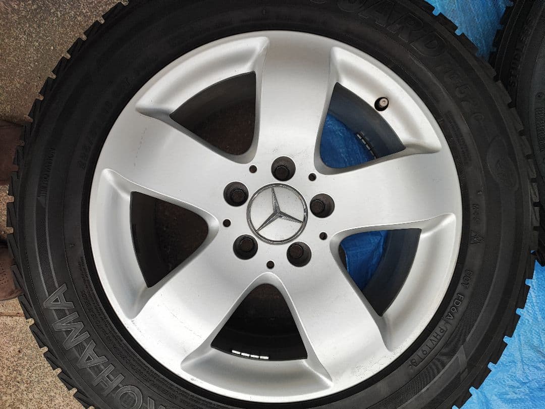 スタッドレスタイヤ　225/55R16　ベンツ純正　ホイールセット