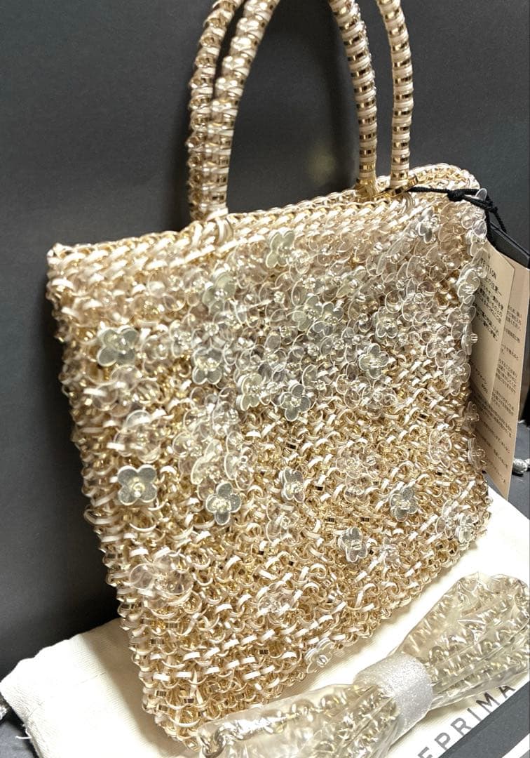 アンテプリマ カンポ フィオリート/ホワイトゴールド 新品未使用品